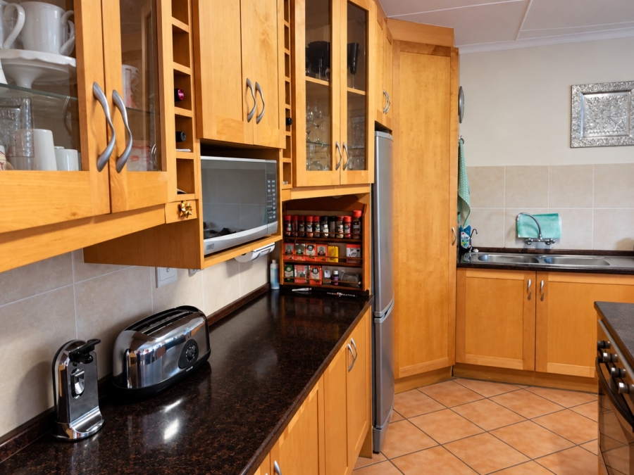3 Bedroom Property for Sale in King George Park Western Cape